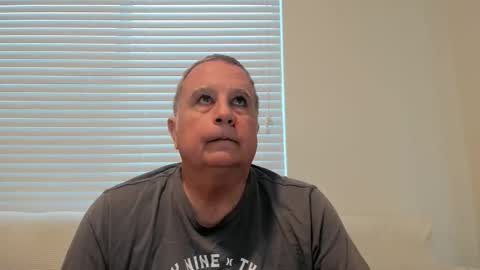 Snapshot of e_rectiom chatting on November 2025 11:15:01 PM Mr Wonderful online show from November 2025 11:15:01 PM