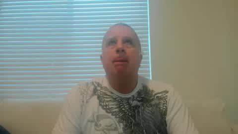 Snapshot of e_rectiom chatting on January 2026 12:13:01 AM Mr Wonderful online show from January 2026 12:13:01 AM