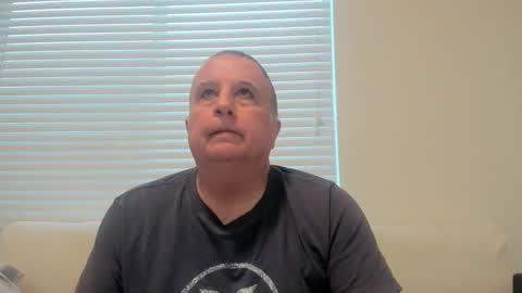 Snapshot of e_rectiom chatting on February 2026 03:24:02 PM Mr Wonderful online show from February 2026 03:24:02 PM