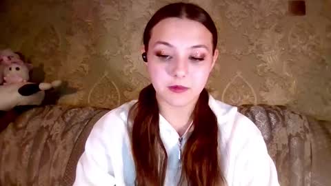 Yuni online show from February 2026 03:05:01 PM