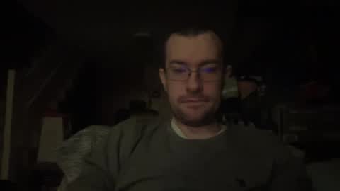 Snapshot of eastsideguy90 chatting on February 2026 04:32:01 AM Eastsideguy90 online show from February 2026 04:32:01 AM