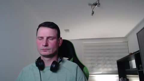 Snapshot of easypeasyglasgow chatting on April 2026 09:46:01 PM easypeasyglasgow online show from April 2026 09:46:01 PM