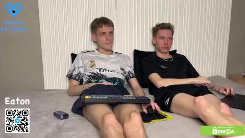 Snapshot of eaton_ chatting on December 2025 09:09:02 PM eaton_ online show from December 2025 09:09:02 PM