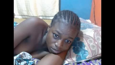 Snapshot of eatuupx chatting on October 2025 02:39:02 AM eatuupx online show from October 2025 02:39:02 AM