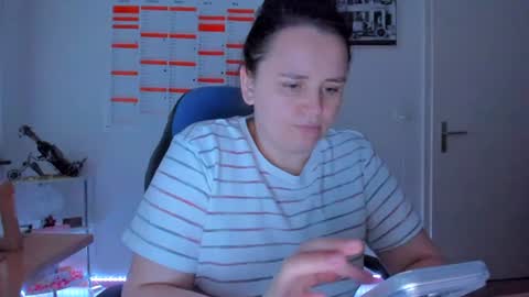 Snapshot of ebikon24 chatting on July 2026 06:10:02 PM ebikon24 online show from July 2026 06:10:02 PM