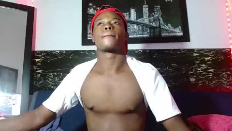 Snapshot of ebonny_stallion chatting on October 2025 03:43:01 PM Chris Palaz online show from October 2025 03:43:01 PM