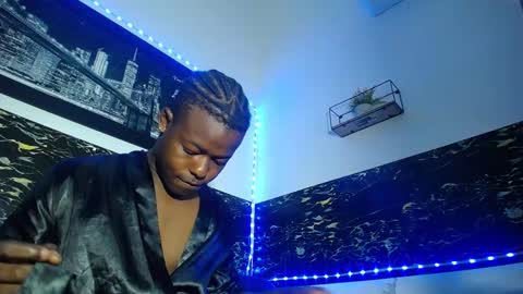 Snapshot of ebonny_stallion chatting on October 2025 06:18:02 PM Chris Palaz online show from October 2025 06:18:02 PM