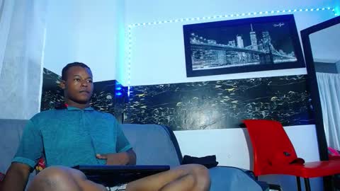 Snapshot of ebonny_stallion chatting on November 2025 06:31:01 PM Chris Palaz online show from November 2025 06:31:01 PM