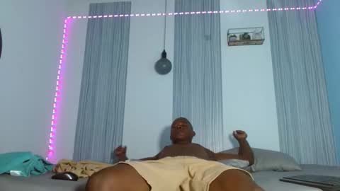 Snapshot of ebonny_stallion chatting on November 2025 06:41:02 PM Chris Palaz online show from November 2025 06:41:02 PM