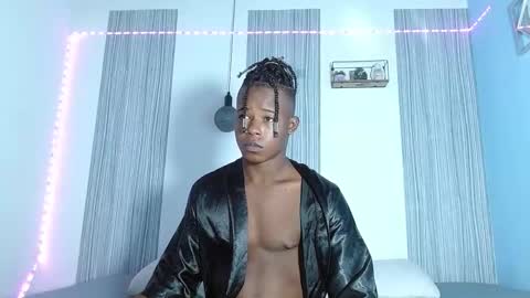 Snapshot of ebonny_stallion chatting on November 2025 06:51:02 PM Chris Palaz online show from November 2025 06:51:02 PM