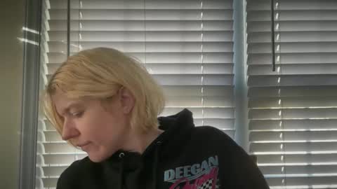 americnbarbie online show from November 2025 12:50:02 PM