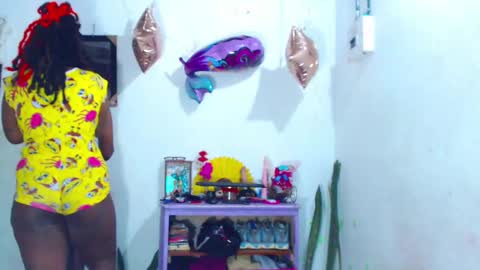 Snapshot of ebony_chayna chatting on February 2025 05:43:02 PM chayna smith online show from February 2025 05:43:02 PM