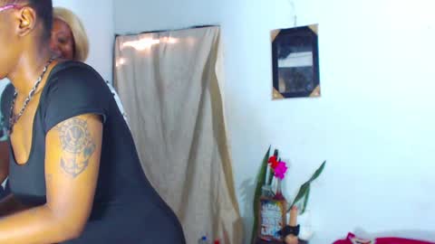 Snapshot of ebony_chayna chatting on February 2025 09:05:02 PM chayna smith online show from February 2025 09:05:02 PM