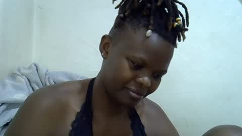 ebony_cuttey30 online show from July 2026 07:33:01 AM