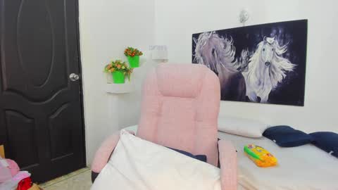 Snapshot of ebony_katterin chatting on December 2024 03:38:02 PM ebony_katterin online show from December 2024 03:38:02 PM