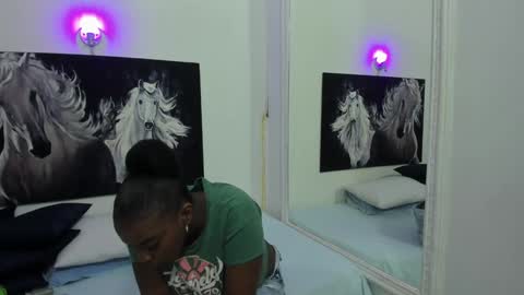 Snapshot of ebony_katterin chatting on January 2025 07:35:02 PM ebony_katterin online show from January 2025 07:35:02 PM