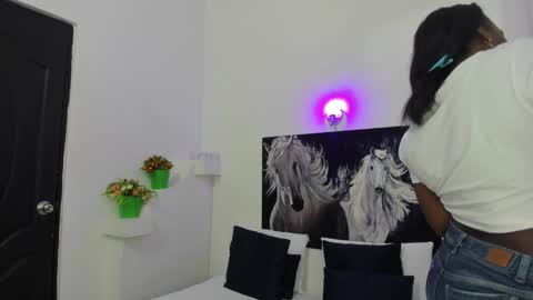Snapshot of ebony_katterin chatting on January 2025 02:30:02 PM ebony_katterin online show from January 2025 02:30:02 PM