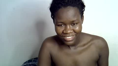 Snapshot of ebony_lynne chatting on July 2026 09:32:02 PM ebony_lynne online show from July 2026 09:32:02 PM
