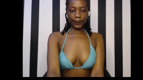 Ella online show from September 2025 09:44:01 AM