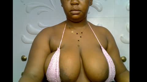 Snapshot of ebony_plumx12 chatting on November 2025 07:51:02 AM Prisy online show from November 2025 07:51:02 AM