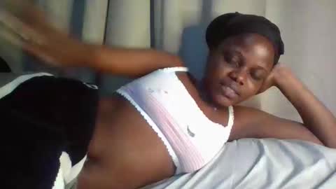 tasha online show from November 2025 07:35:01 PM