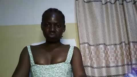 Snapshot of ebonybeauty_xx chatting on September 2025 10:31:01 PM ebonybeauty_xx online show from September 2025 10:31:01 PM