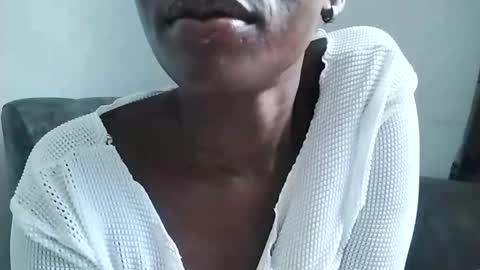 Snapshot of ebonycandymelani chatting on February 2025 05:52:01 AM Ebony Melanie online show from February 2025 05:52:01 AM