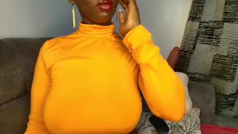Ebony Melanie online show from February 2026 11:19:01 PM