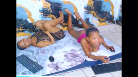 Snapshot of ebonyfirexx chatting on September 2025 06:44:02 PM Life online show from September 2025 06:44:02 PM