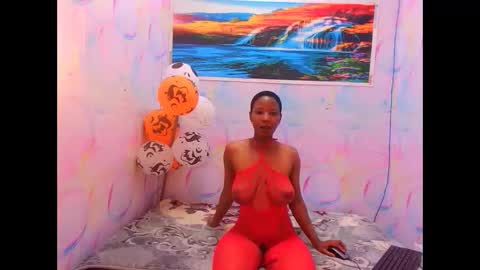 Snapshot of ebonyfirexx chatting on November 2025 07:09:02 AM Life online show from November 2025 07:09:02 AM