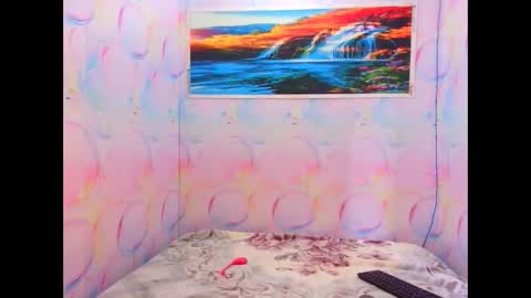 Snapshot of ebonyfirexx chatting on November 2025 08:14:02 AM Life online show from November 2025 08:14:02 AM