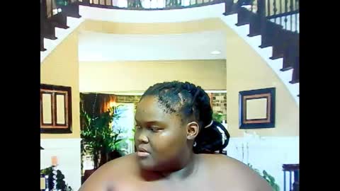 Snapshot of ebonyhotbuns4u2luv chatting on January 2025 09:59:01 AM ebonyhotbuns4u2luv online show from January 2025 09:59:01 AM