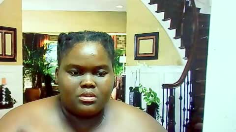 Snapshot of ebonyhotbuns4u2luv chatting on February 2025 10:15:01 AM ebonyhotbuns4u2luv online show from February 2025 10:15:01 AM