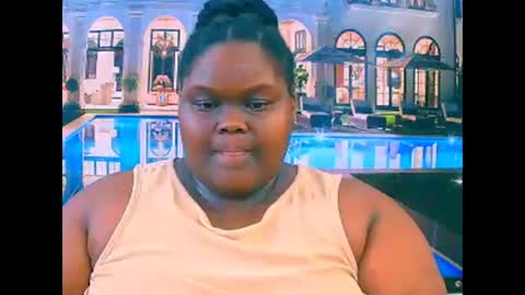 ebonyhotbuns4u2luv online show from December 2025 08:46:01 PM