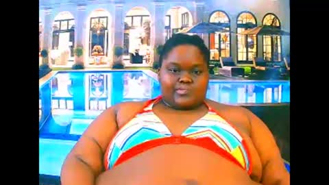 Snapshot of ebonyhotbuns4u2luv chatting on March 2026 10:49:01 PM ebonyhotbuns4u2luv online show from March 2026 10:49:01 PM