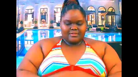 Snapshot of ebonyhotbuns4u2luv chatting on March 2026 10:15:01 PM ebonyhotbuns4u2luv online show from March 2026 10:15:01 PM