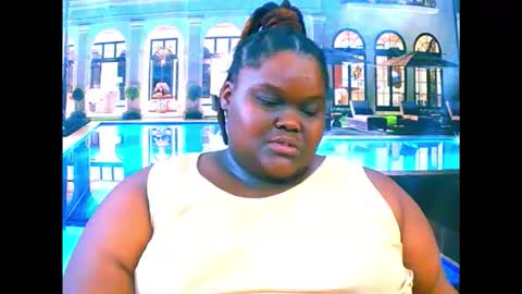 Snapshot of ebonyhotbuns4u2luv chatting on March 2026 10:32:02 AM ebonyhotbuns4u2luv online show from March 2026 10:32:02 AM