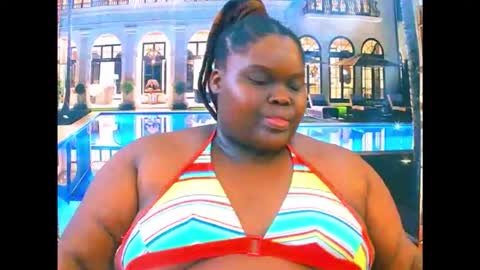 Snapshot of ebonyhotbuns4u2luv chatting on March 2026 10:37:01 PM ebonyhotbuns4u2luv online show from March 2026 10:37:01 PM