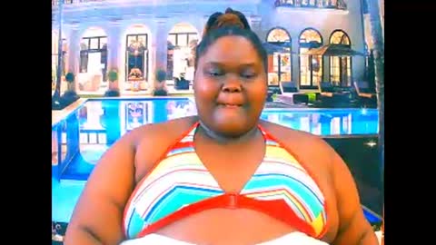 Snapshot of ebonyhotbuns4u2luv chatting on March 2026 09:10:01 AM ebonyhotbuns4u2luv online show from March 2026 09:10:01 AM