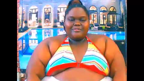 Snapshot of ebonyhotbuns4u2luv chatting on March 2026 10:44:01 PM ebonyhotbuns4u2luv online show from March 2026 10:44:01 PM