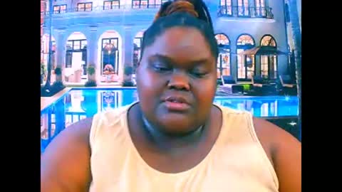 Snapshot of ebonyhotbuns4u2luv chatting on April 2026 01:41:01 PM ebonyhotbuns4u2luv online show from April 2026 01:41:01 PM