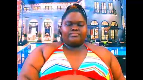 Snapshot of ebonyhotbuns4u2luv chatting on April 2026 06:41:01 PM ebonyhotbuns4u2luv online show from April 2026 06:41:01 PM