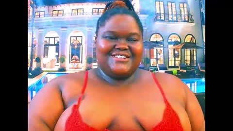 Snapshot of ebonyhotbuns4u2luv chatting on April 2026 10:59:01 PM ebonyhotbuns4u2luv online show from April 2026 10:59:01 PM