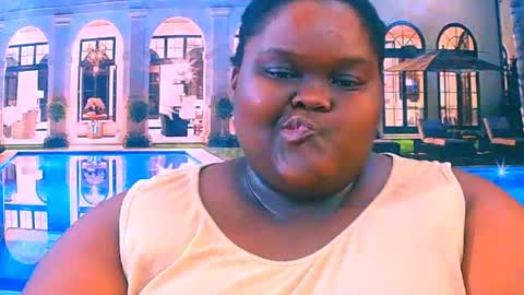 Snapshot of ebonyhotbuns4u2luv chatting on June 2026 09:16:02 PM ebonyhotbuns4u2luv online show from June 2026 09:16:02 PM