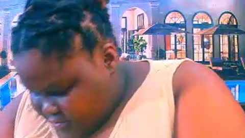 Snapshot of ebonyhotbuns4u2luv chatting on June 2026 06:08:02 AM ebonyhotbuns4u2luv online show from June 2026 06:08:02 AM