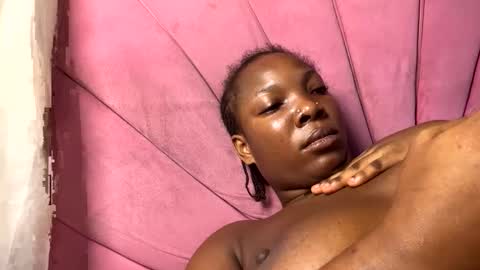 Snapshot of ebonykissxx chatting on April 2026 09:59:01 AM ebonykissxx online show from April 2026 09:59:01 AM