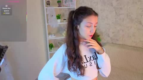 Milly online show from November 2025 03:39:02 AM