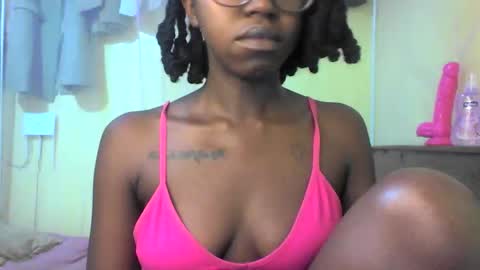 Ebonymuse2 online show from May 2026 08:58:01 PM