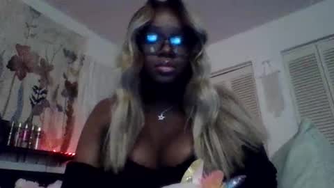 ebonyprincesssss online show from January 2026 12:35:01 AM