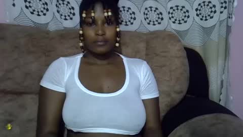 pretty online show from May 2026 09:03:02 AM